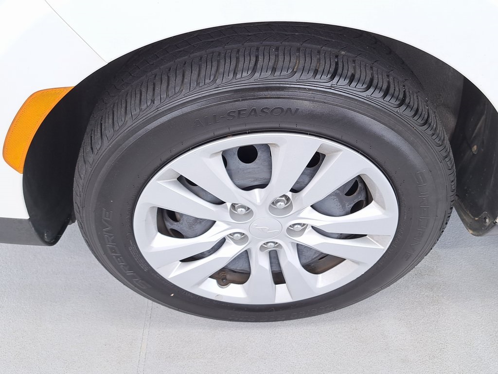 2023 Kia Soul LX photo 21