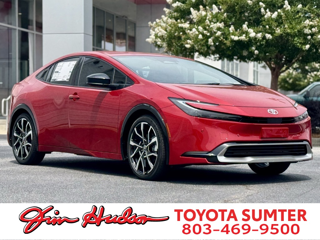 2025 Toyota Prius XSE's photo