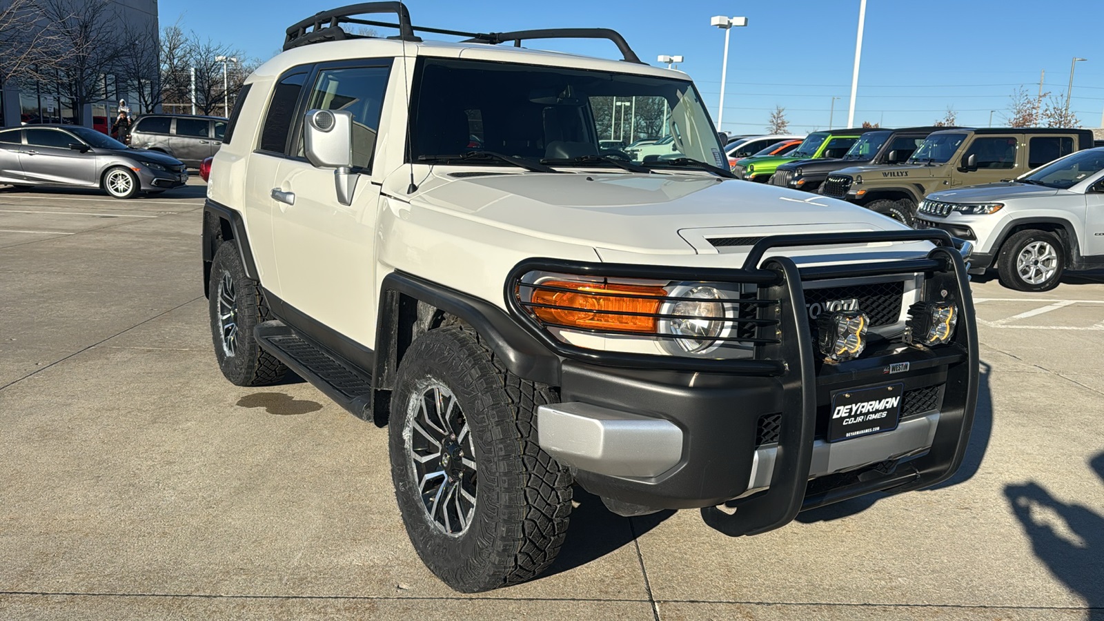 2013 Toyota FJ Cruiser Base's photo