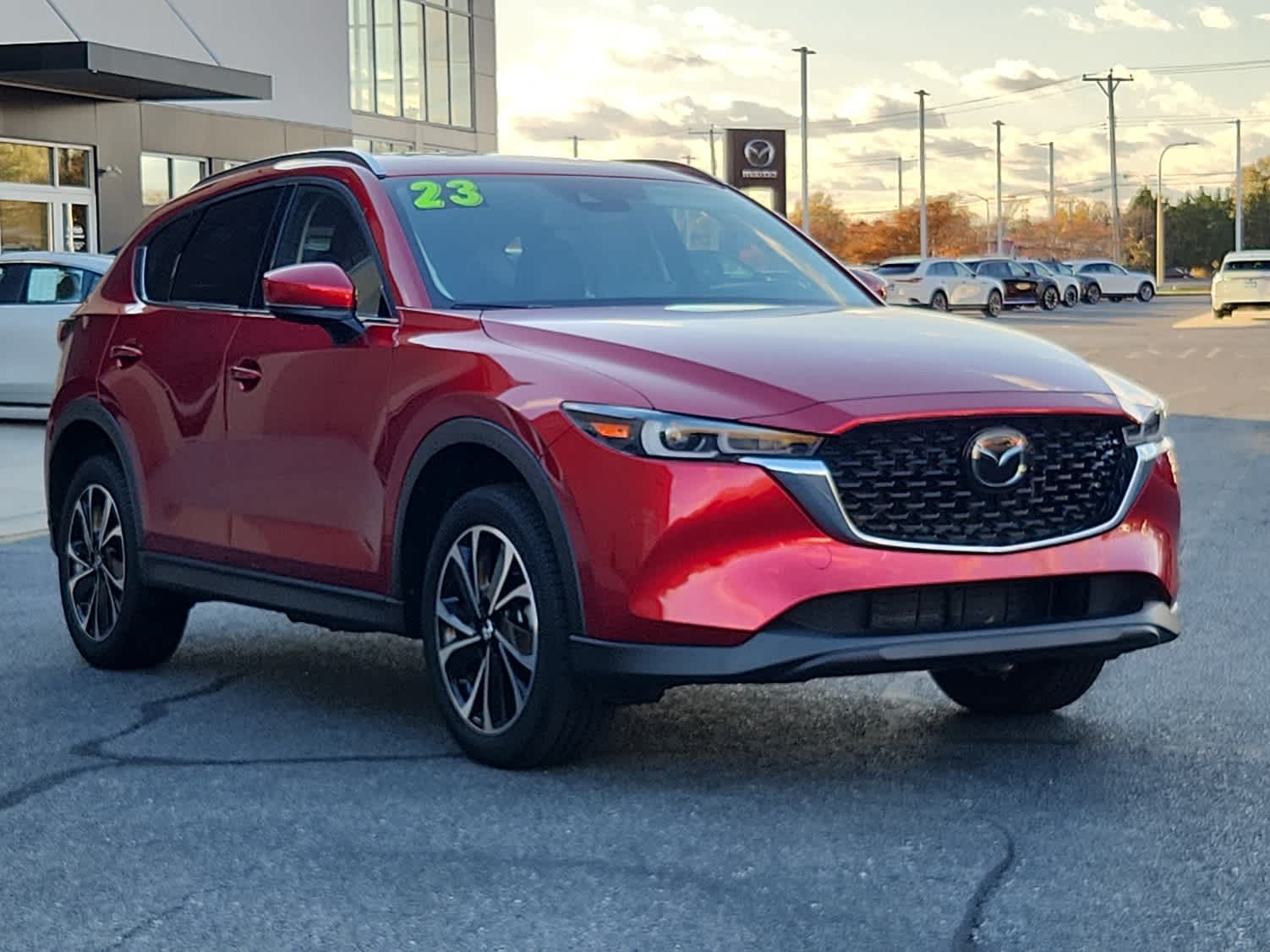 2023 Mazda CX-5 2.5 S Premium photo 2