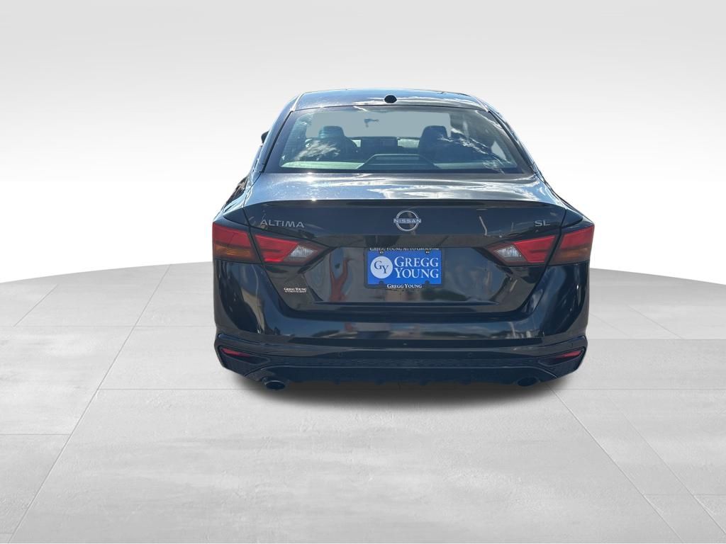 2023 Nissan Altima 2.5 SL photo 4