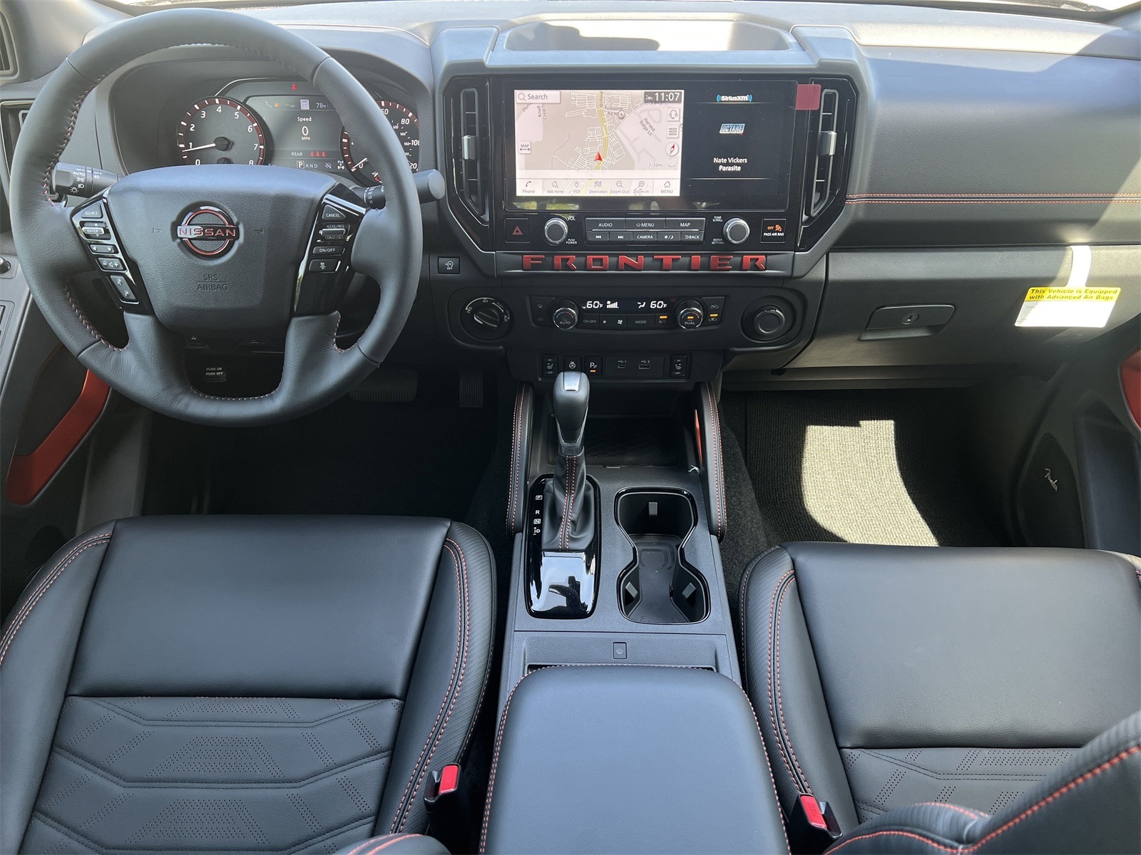 2025 Nissan Frontier PRO-4X photo 2