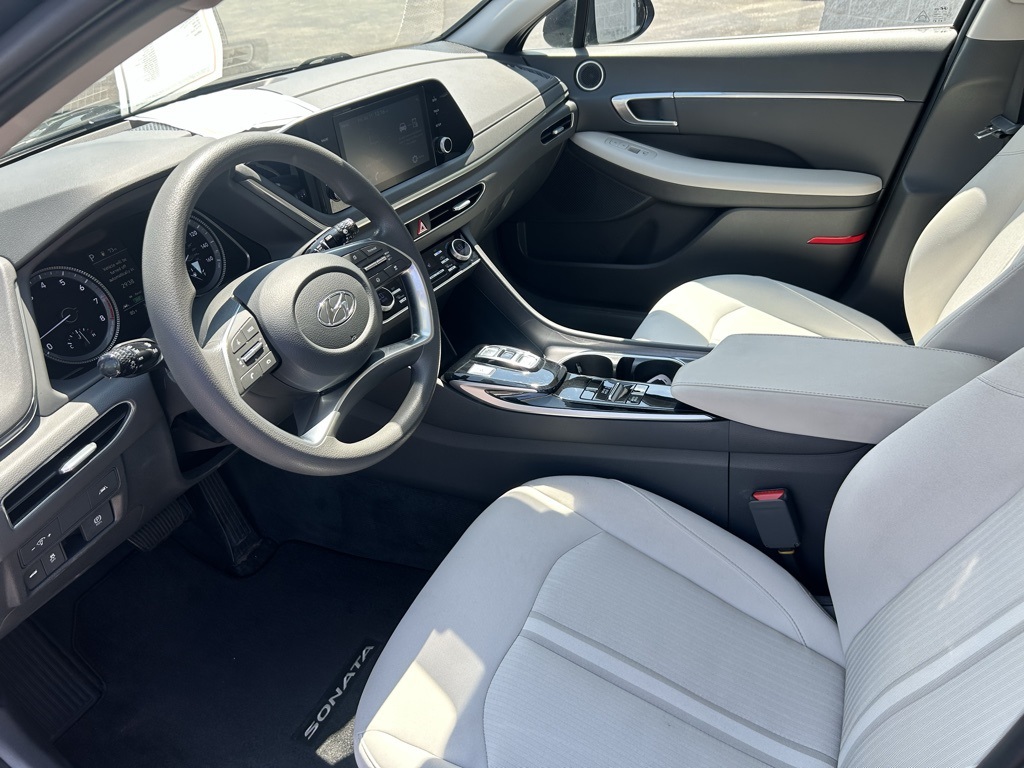 2022 Hyundai Sonata SEL photo 3