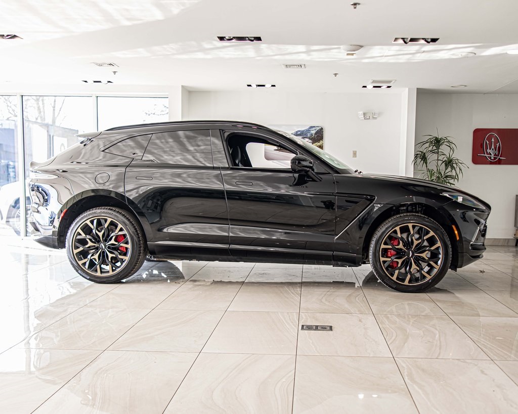 2022 ASTON MARTIN DBX - Image 9