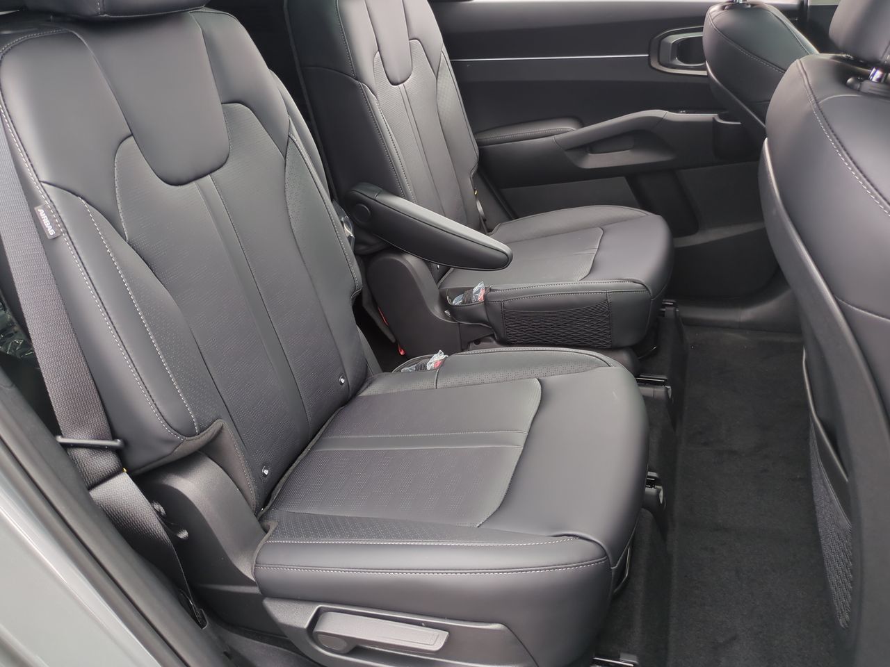 2025 Kia Sorento Plug-In Hybrid EX photo 23