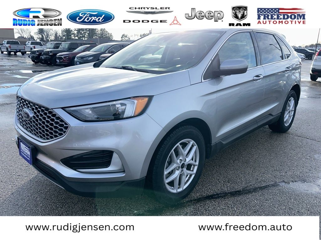 2024 Ford Edge SEL's photo