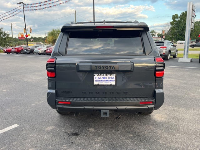 2025 Toyota 4Runner SR5 photo 33