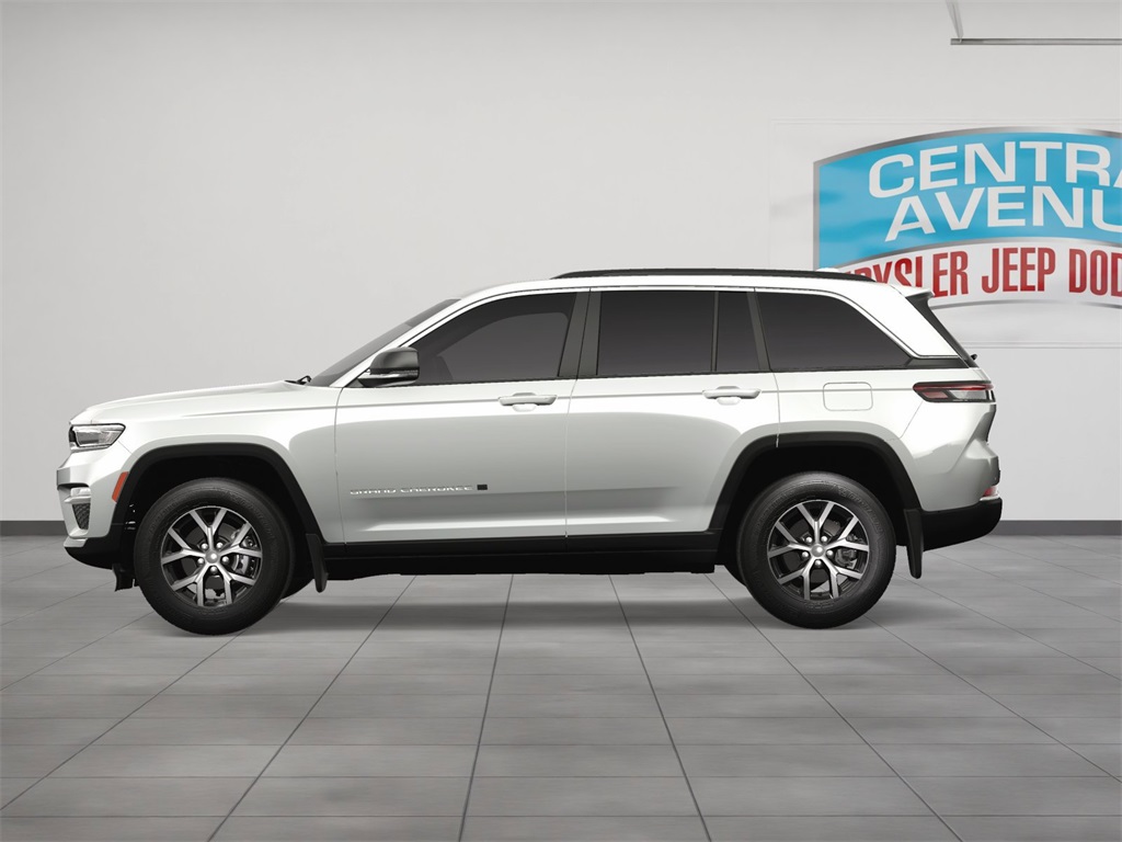 2025 Jeep Grand Cherokee Limited photo 3