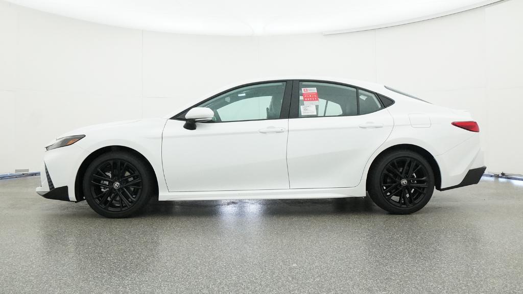 2025 Toyota Camry SE photo 10