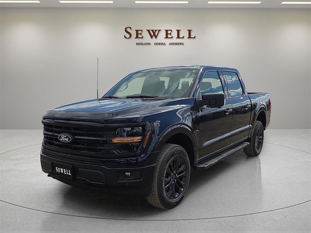 2025 Ford F-150 XLT's photo