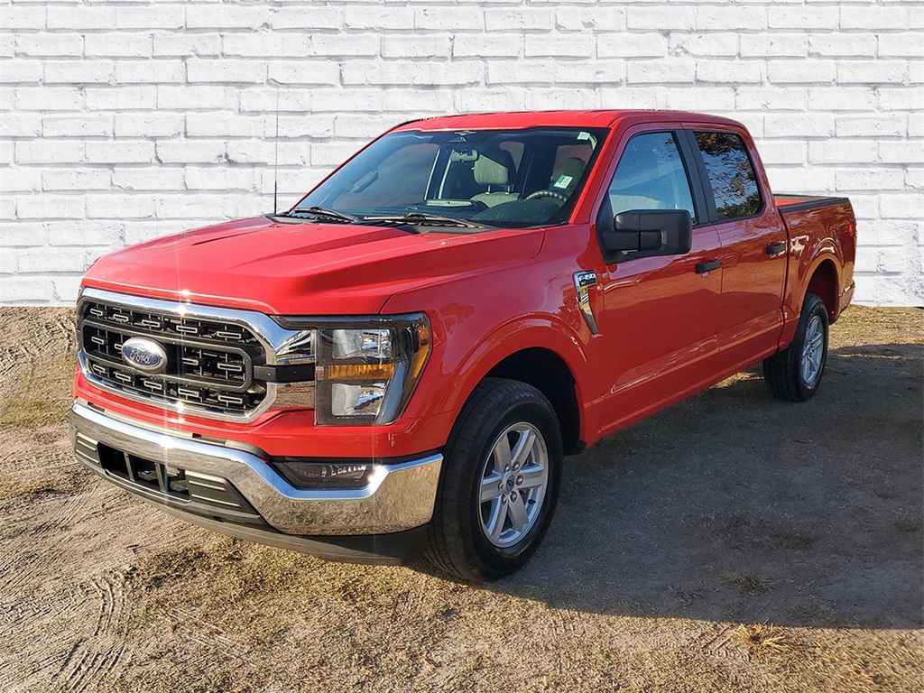 2023 Ford F-150 XLT photo 4