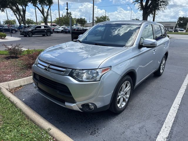 Used 2015 Mitsubishi Outlander SE with VIN JA4AD3A36FZ011022 for sale in Longwood, FL