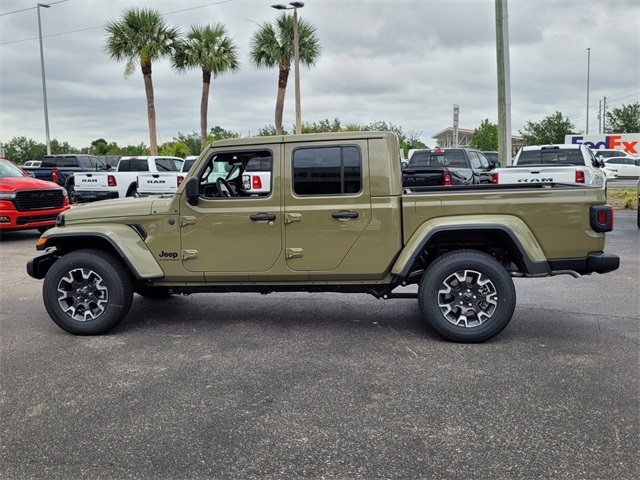 2025 Jeep Gladiator Sport S photo 4