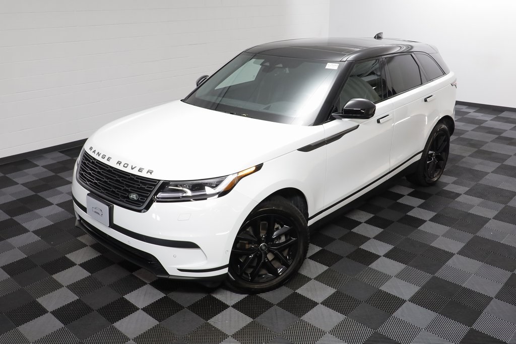 2025 Land Rover Range Rover Velar S photo 2