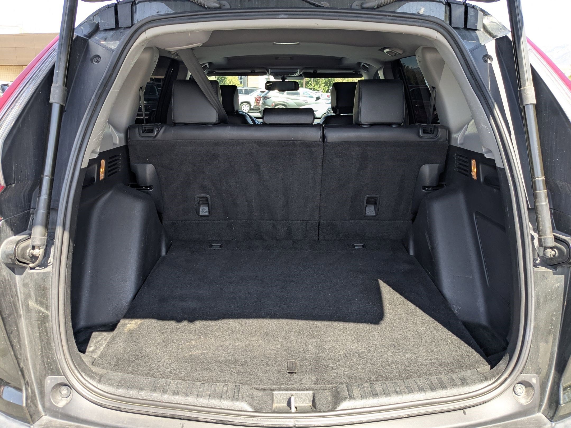2018 Honda CR-V Touring photo 29