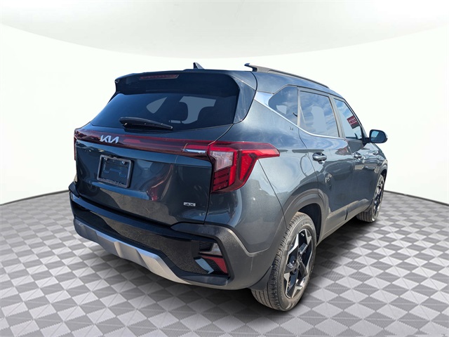 2024 Kia Seltos EX photo 2