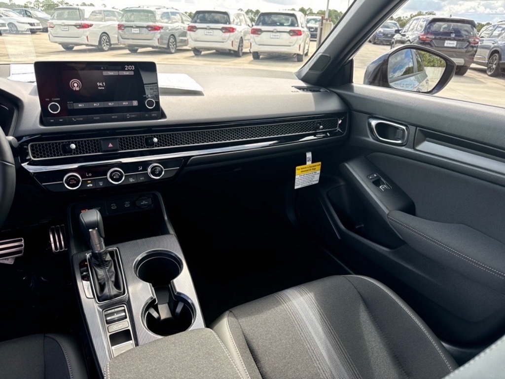 2026 Honda Civic Sport photo 14