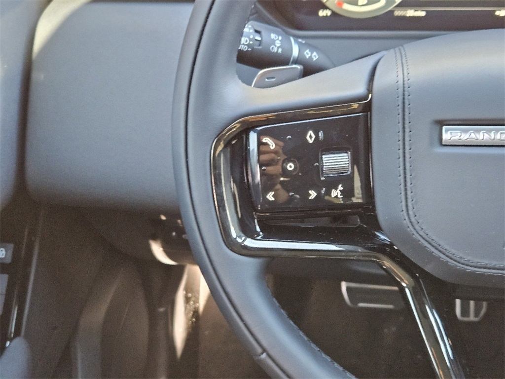 2024 Land Rover Range Rover Velar SE photo 23