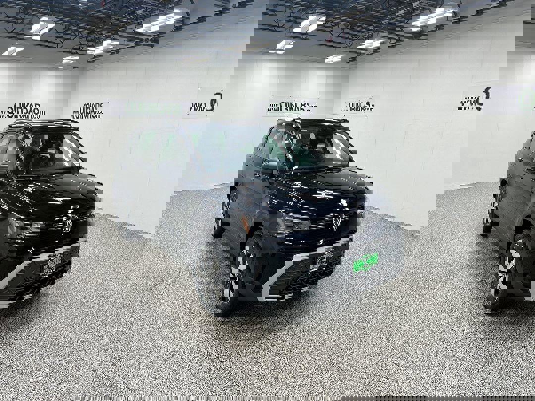 2025 Volkswagen Taos S