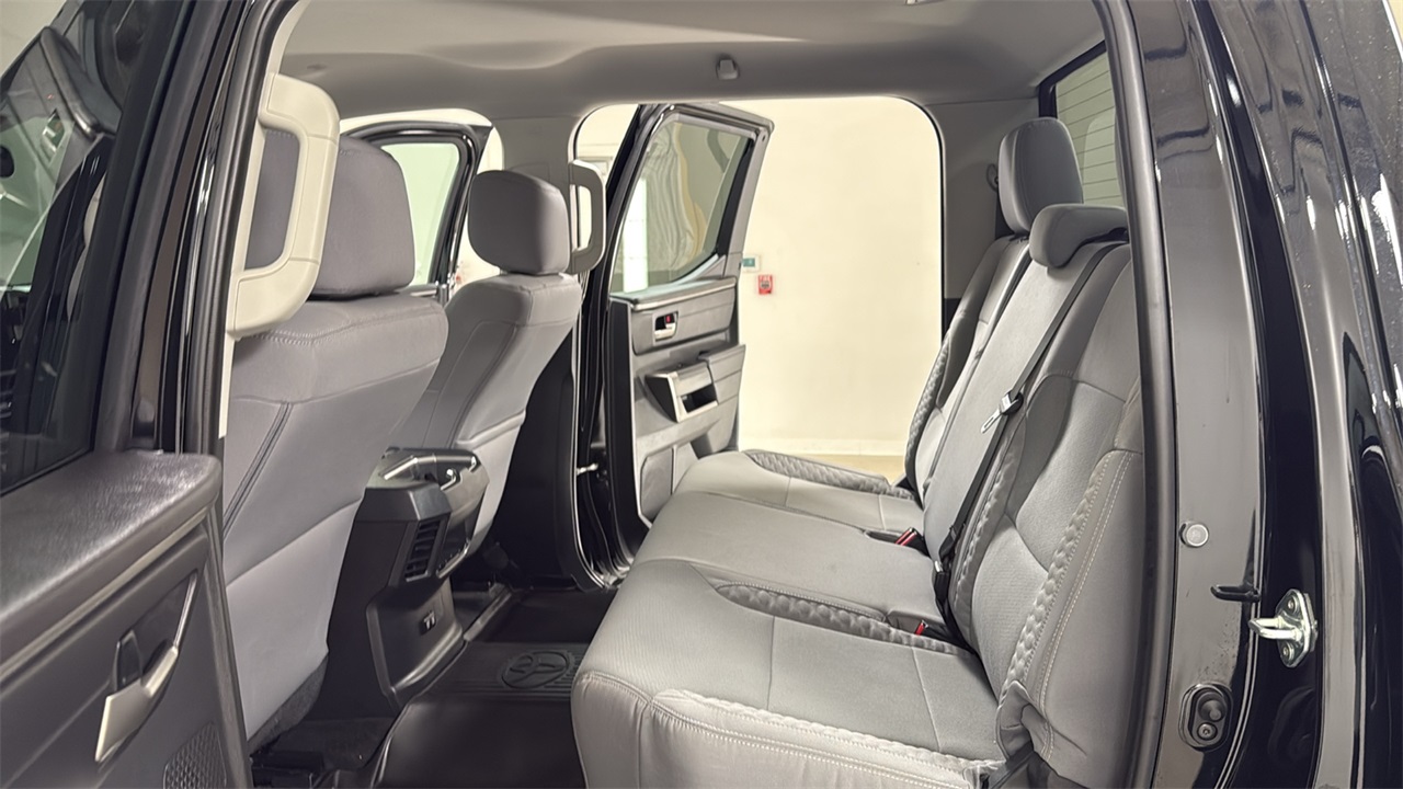 2024 Toyota Tundra SR5 photo 13