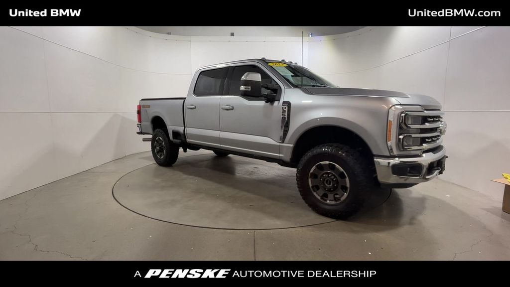 2023 Ford F-250 photo 2