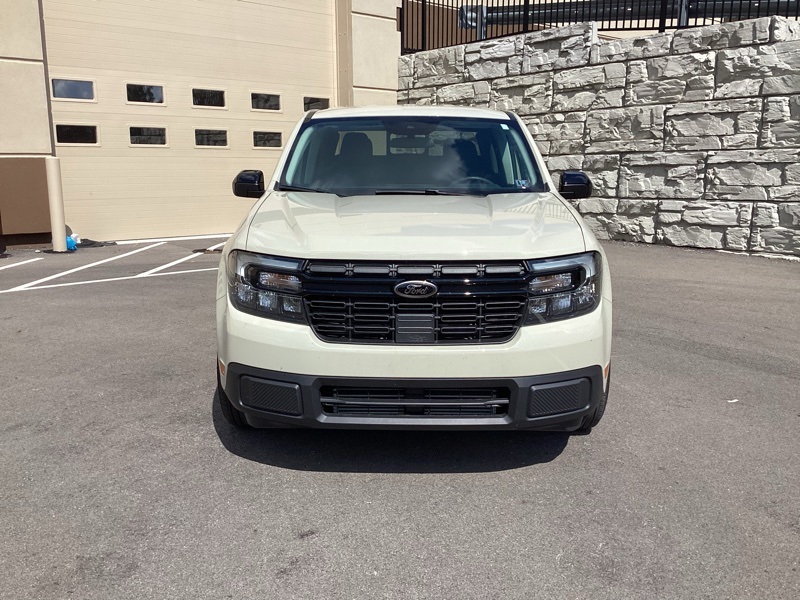 2024 Ford Maverick Lariat photo 2