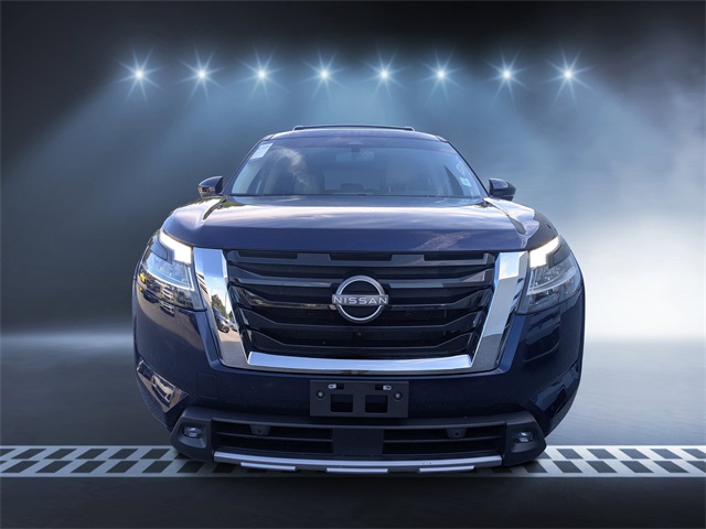 2022 Nissan Pathfinder SL photo 8