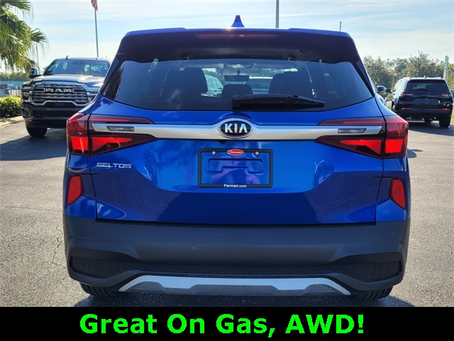 2021 Kia Seltos LX photo 4
