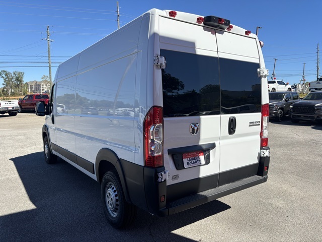 2026 Ram ProMaster 3500 photo 2