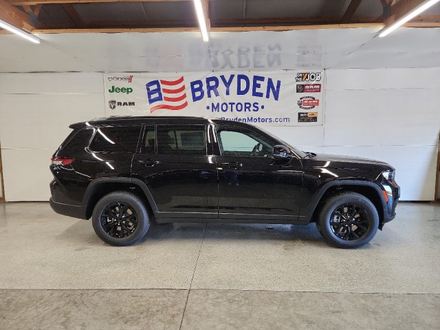 2025 Jeep Grand Cherokee Altitude X photo 2