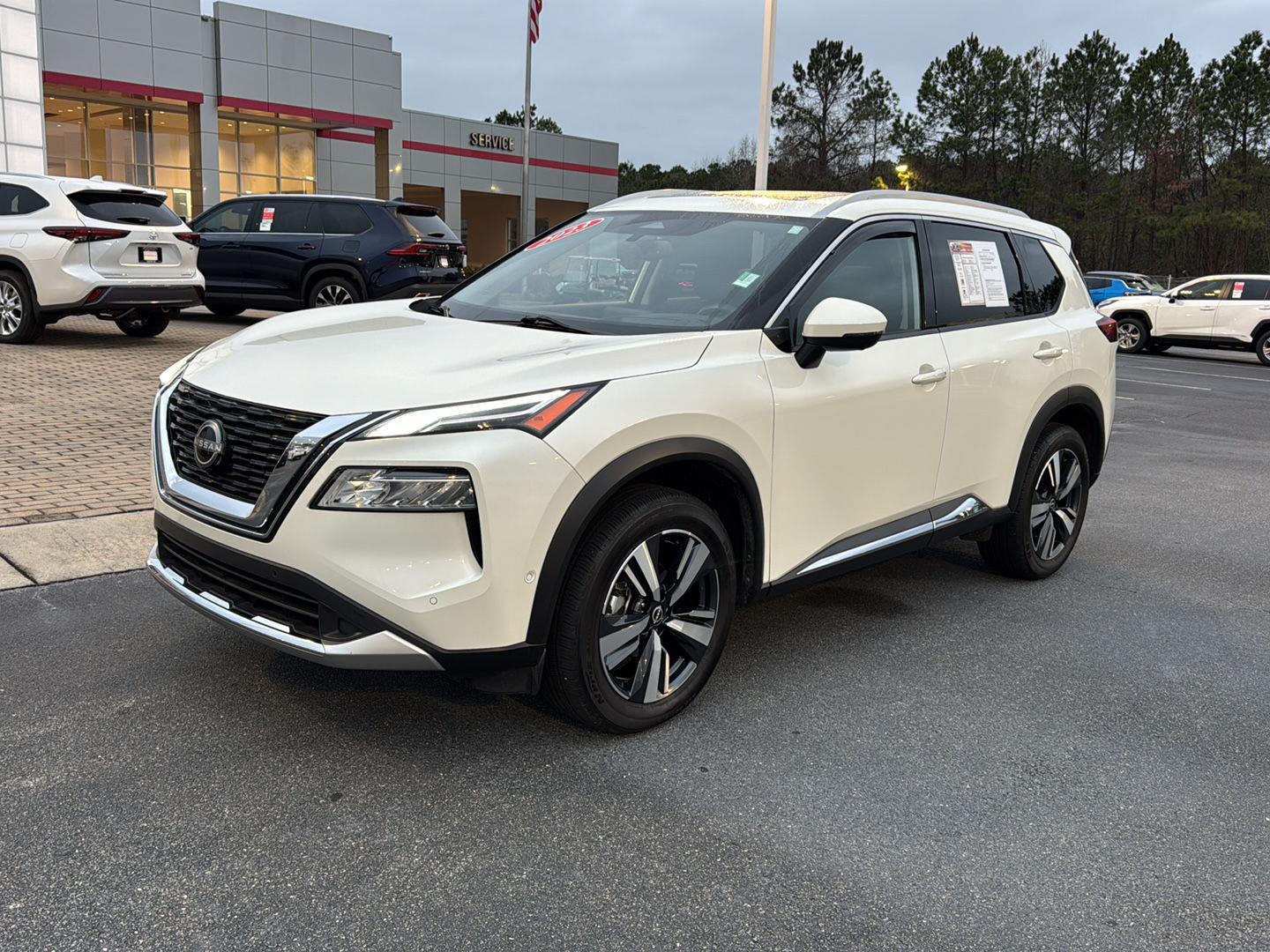 2023 Nissan Rogue Platinum