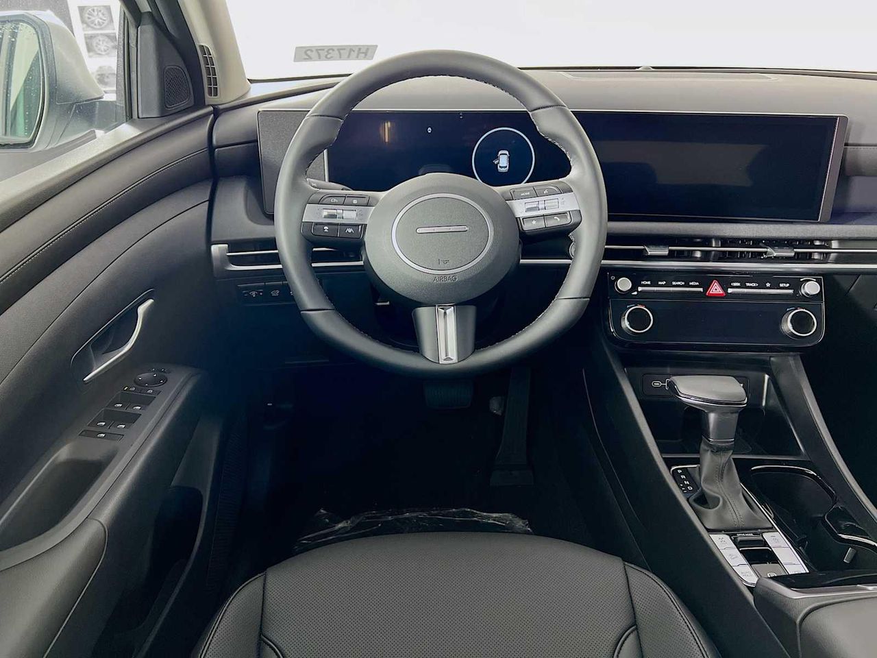 2025 Hyundai Tucson SEL Convenience photo 13