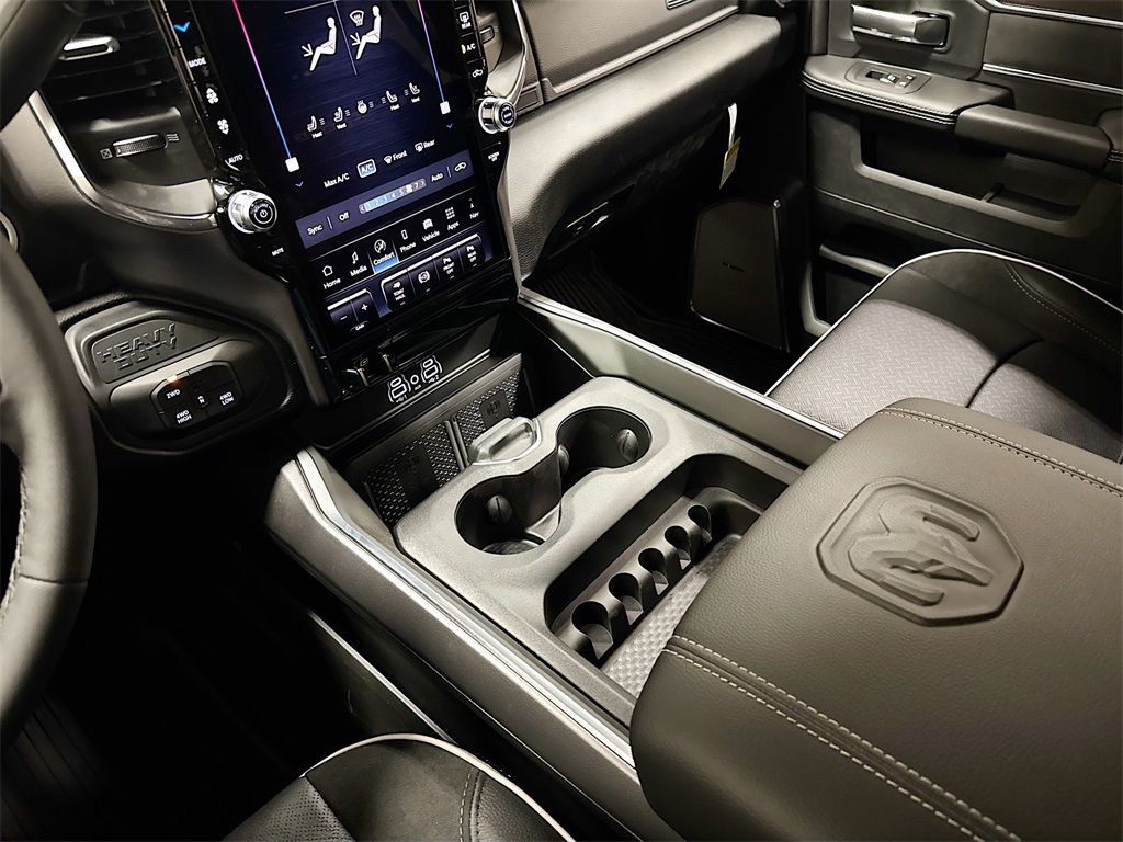 2026 Ram 2500 Laramie photo 22