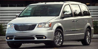 2012 Chrysler Town & Country Touring-L's photo