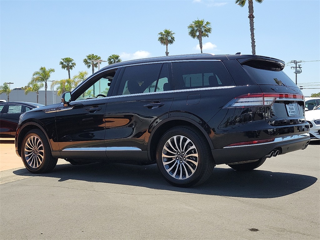 2022 Lincoln Aviator Reserve photo 3