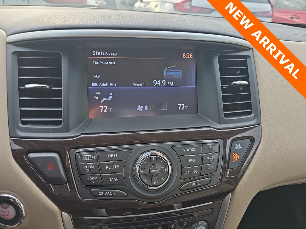 2016 Nissan Pathfinder SL photo 14