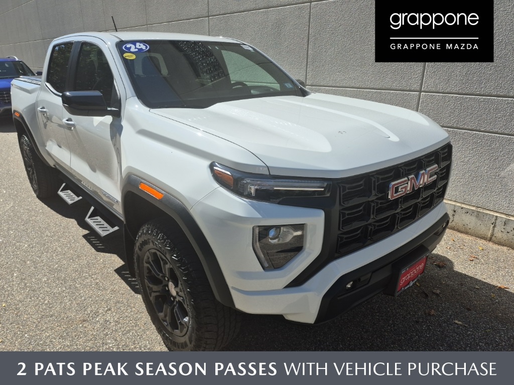 2024 GMC Canyon Elevation's photo