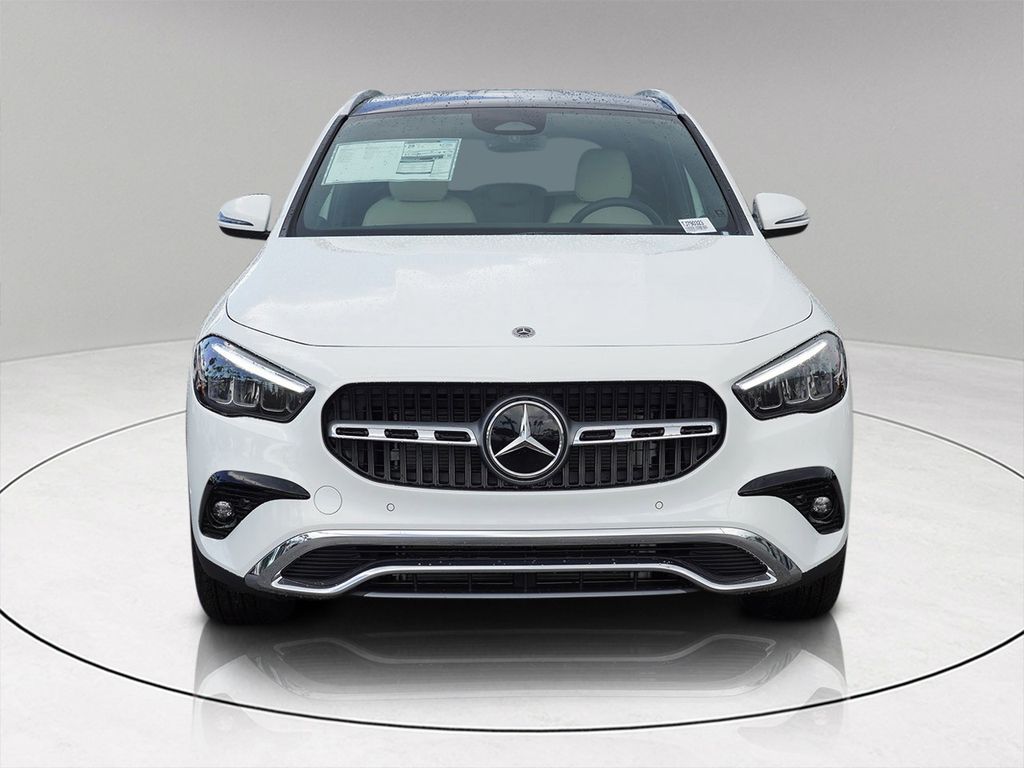 2026 Mercedes Benz GLA 250 photo 2