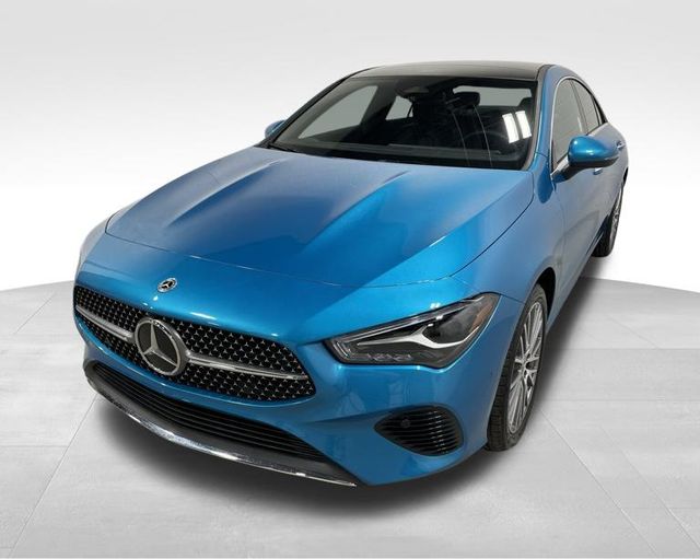 2025 Mercedes Benz CLA 250 4MATIC photo 3