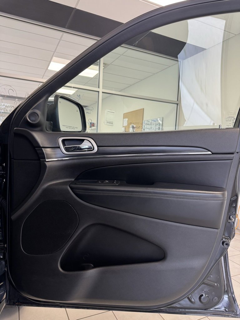 2021 Jeep Grand Cherokee Limited photo 13