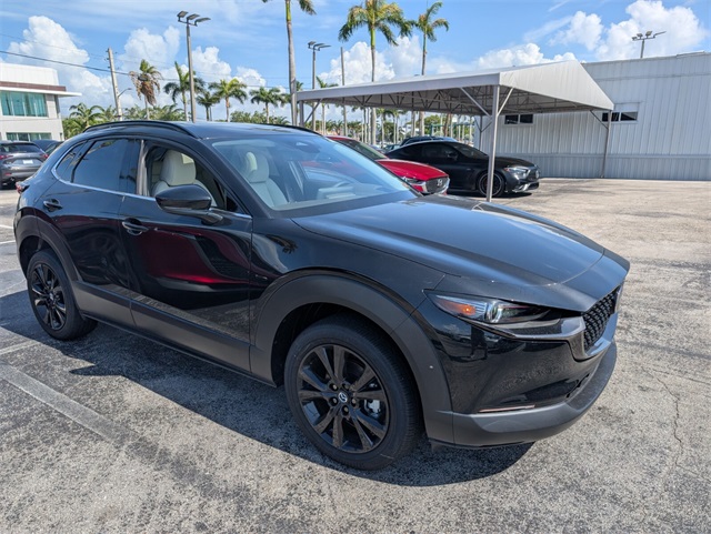2025 Mazda CX-30 2.5 Turbo Premium photo 2