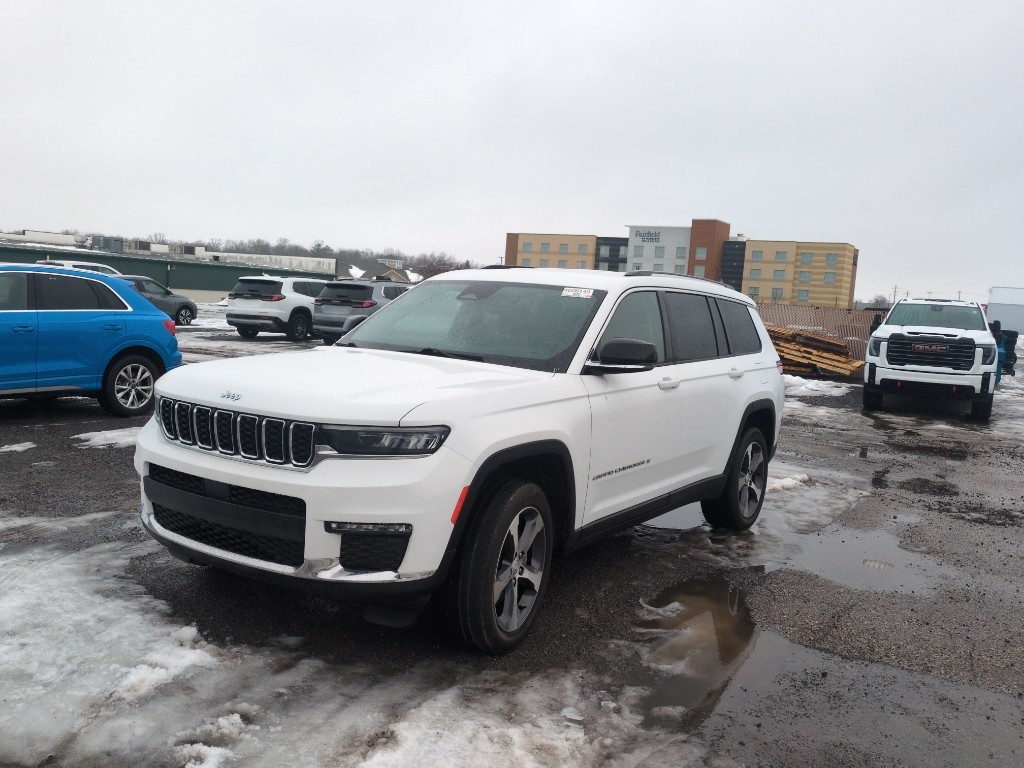 2023 Jeep Grand Cherokee L Limited's photo