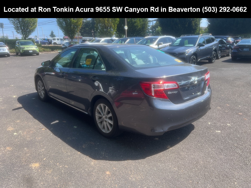 2012 Toyota Camry XLE photo 6