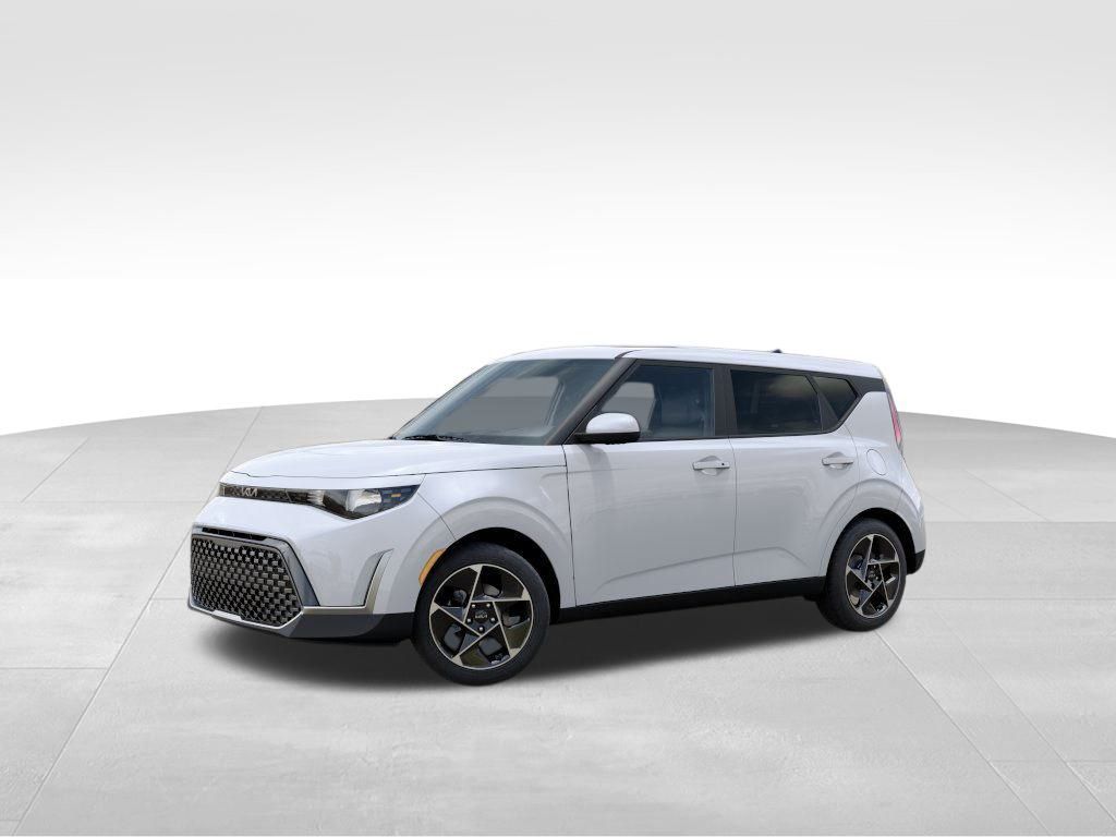 2025 Kia Soul EX photo 3
