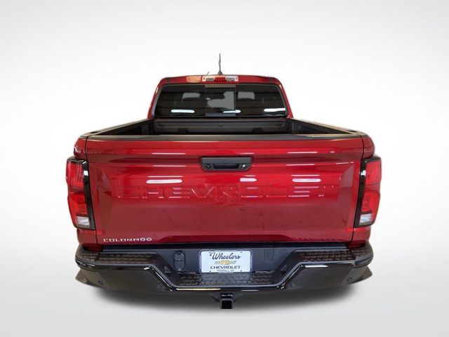 2025 Chevrolet Colorado Z71 photo 3