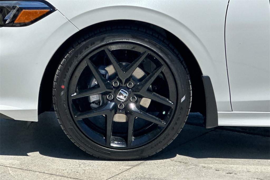 2025 Honda Civic Sport photo 23
