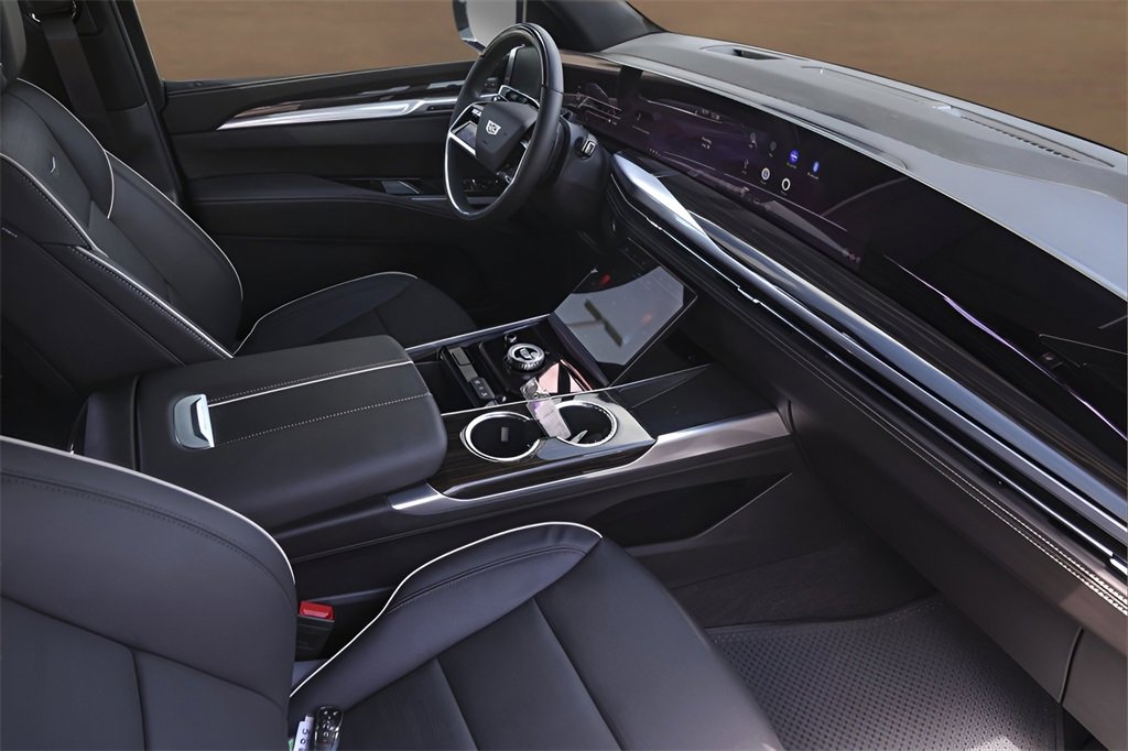 2025 Cadillac Escalade ESV Premium Luxury photo 26