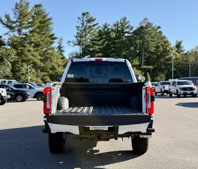 2026 Ford F-350 photo 6