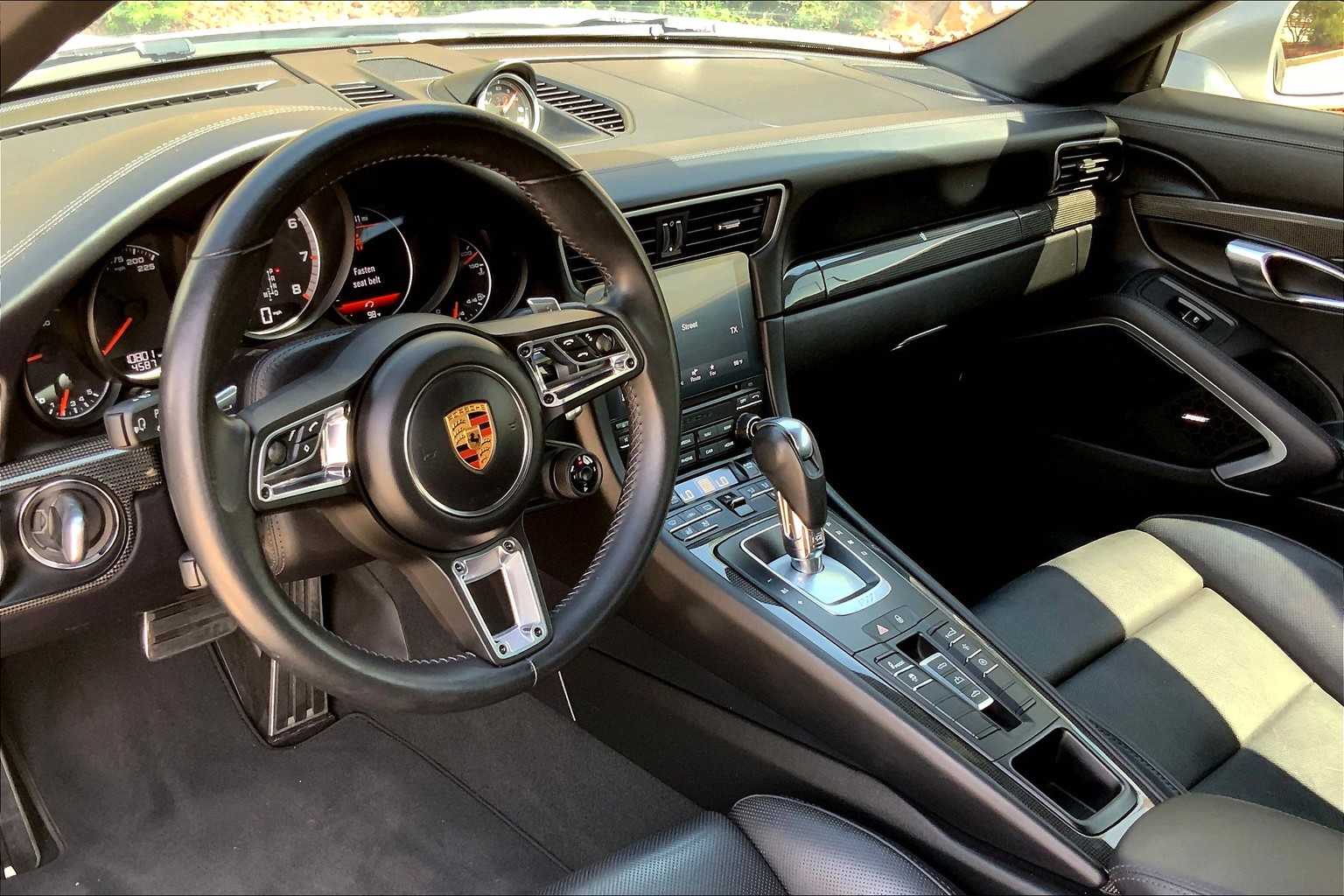 2019 Porsche 911 Turbo S photo 14