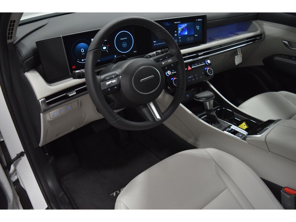 2025 Hyundai Tucson SEL Convenience photo 7